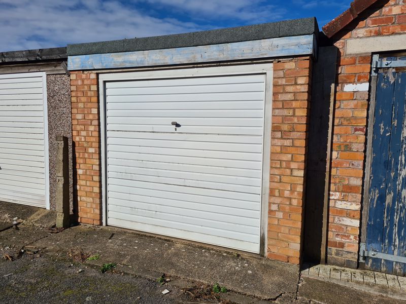Garage- click for photo gallery
